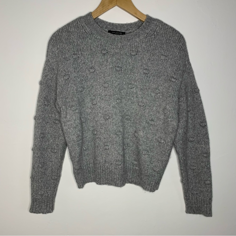 Ann Taylor Petite Gray Popcorn Stitch Crew Neck Knit Sweater Women Size: SP